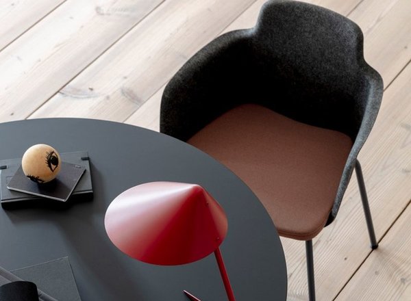 randers radius office moebel